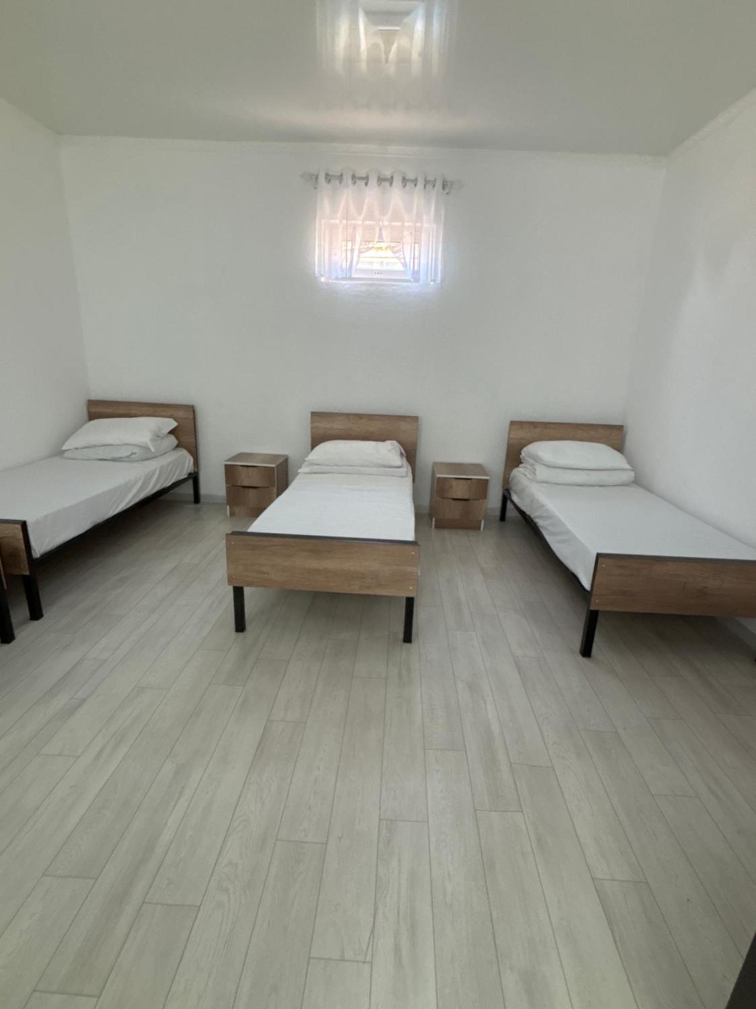 Hostel,Halal Хостел,Халал Tokmok Exterior foto