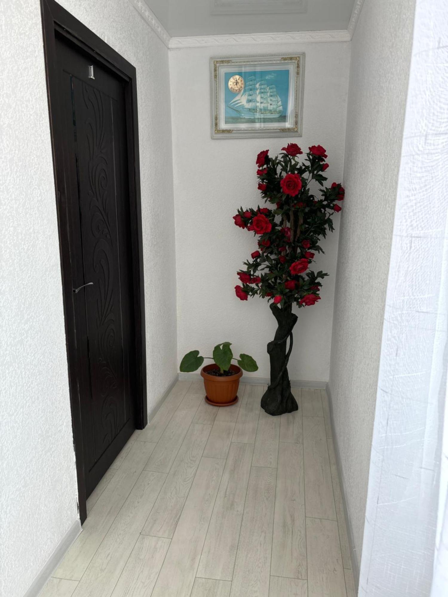 Hostel,Halal Хостел,Халал Tokmok Exterior foto